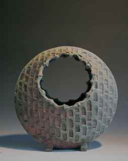 REVERSE OF MOON BASKET